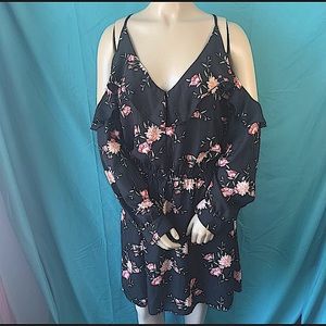 NWOT BLUENOTES BLACK FLORAL SPAGHETTI STRAP DRESS